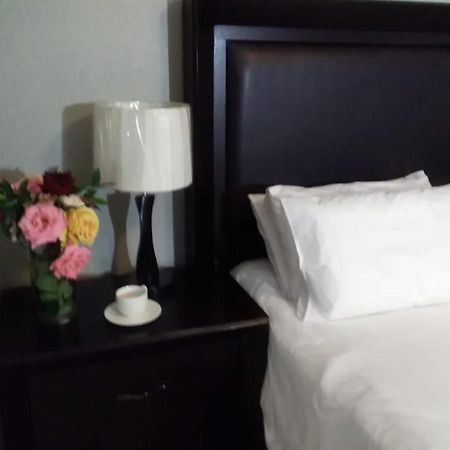 Tlelakufuma Guest House Johannesburg Luaran gambar